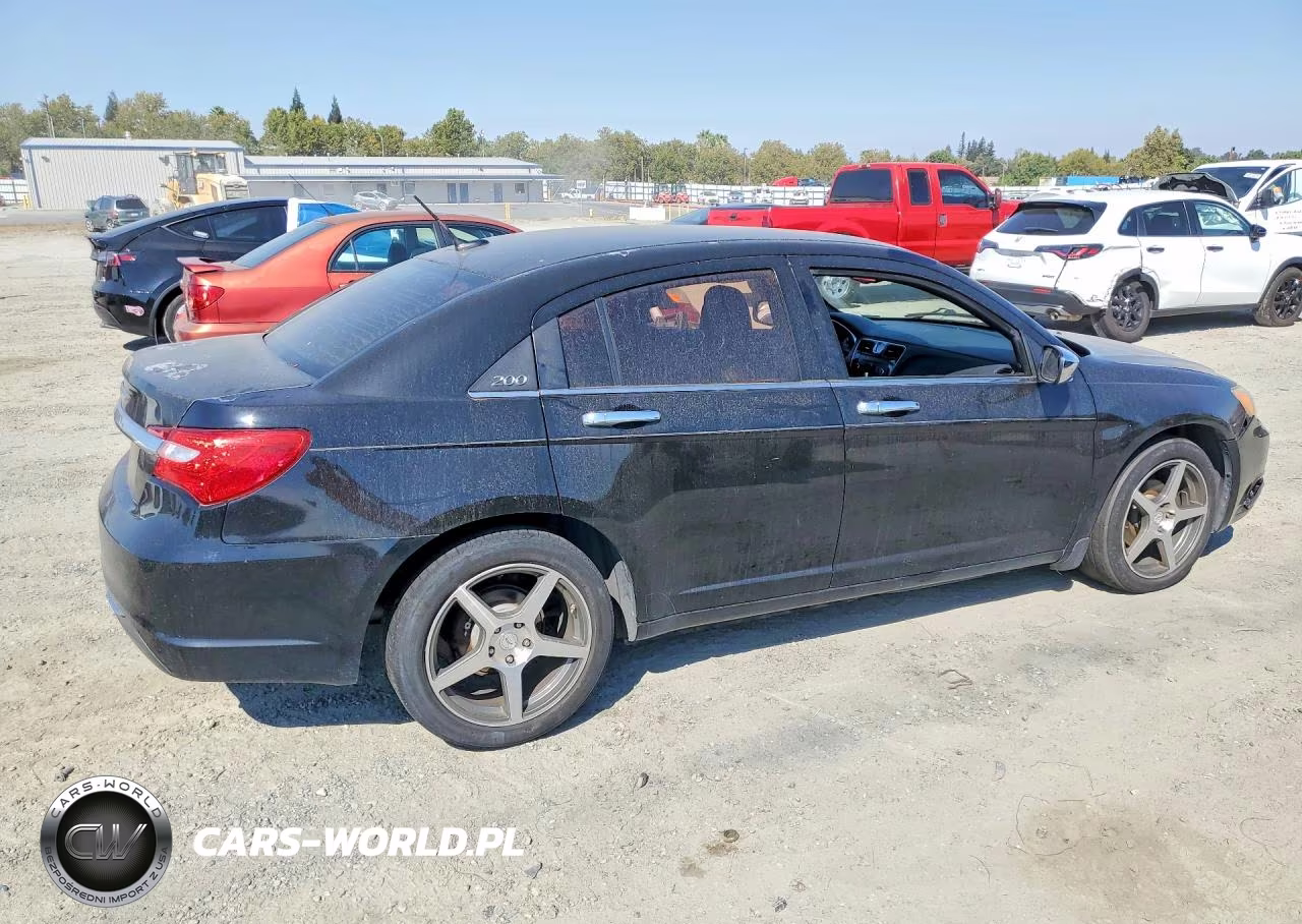 2013 Chrysler 200 Limited VIN:1C3CCBCG2DN520271 - 3