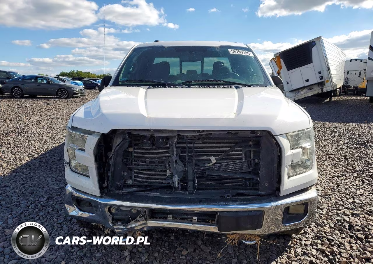 2017 Ford F150 Super Cab VIN:1FTEX1EP9HKC67196 - 5
