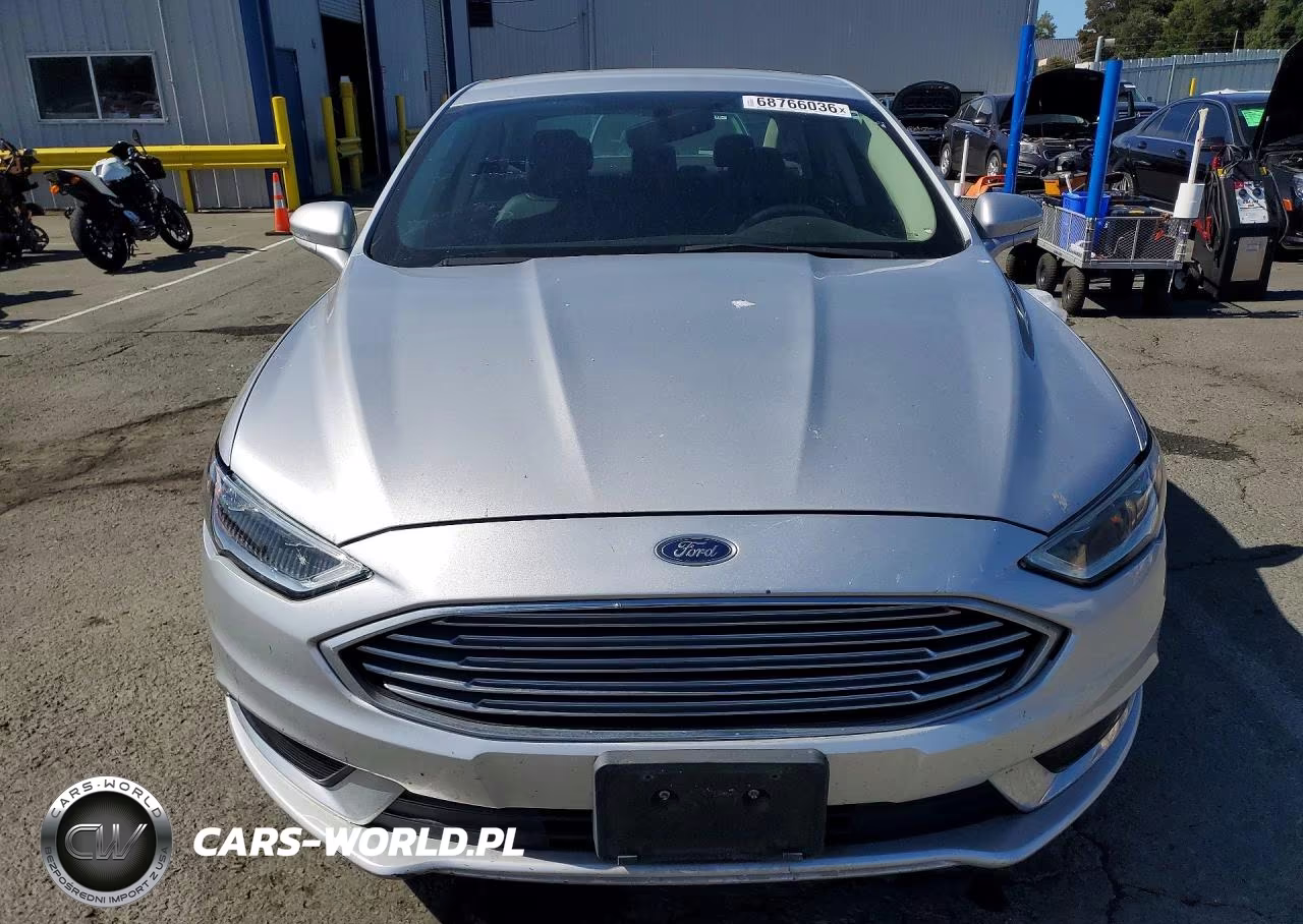 2018 Ford Fusion Se Phev VIN:3FA6P0PU1JR111050 - 5