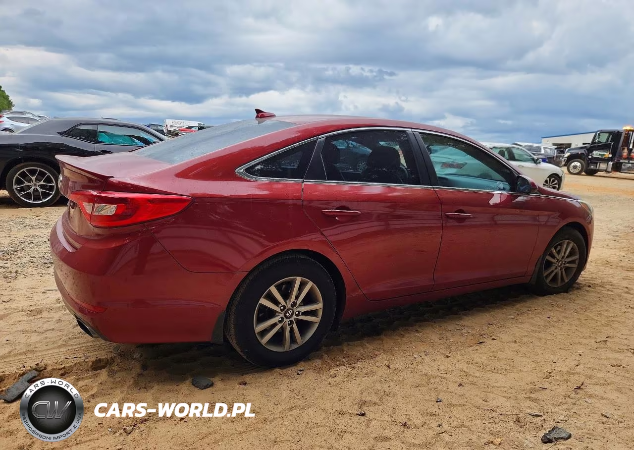 2015 Hyundai Sonata Se VIN:5NPE24AF1FH257688 - 3