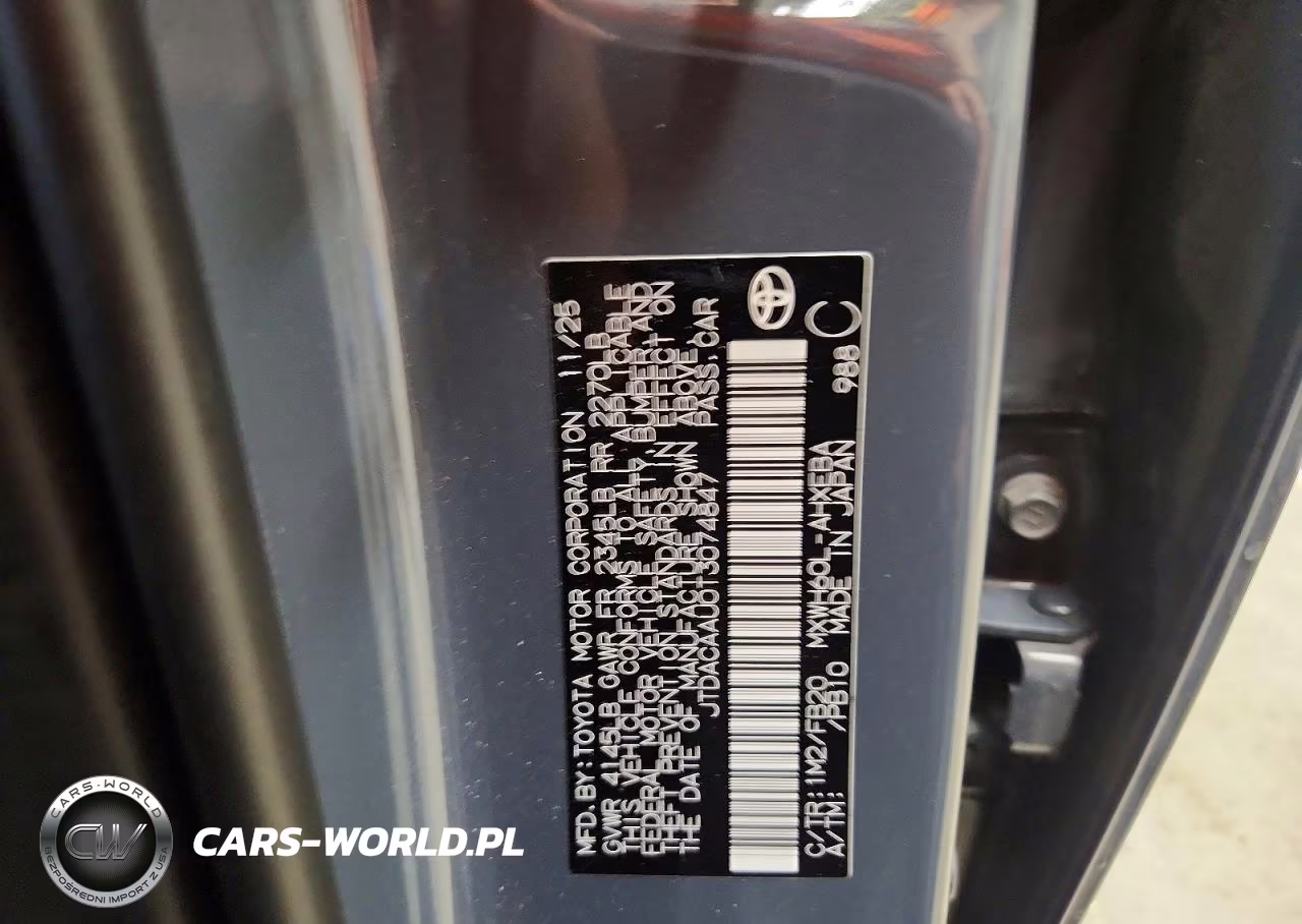 2026 Toyota Prius Le VIN:JTDACAAU0T3074847 - 12