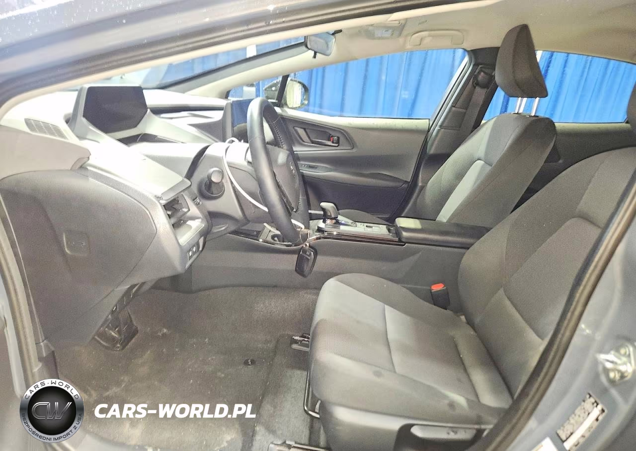 2026 Toyota Prius Le VIN:JTDACAAU0T3074847 - 7