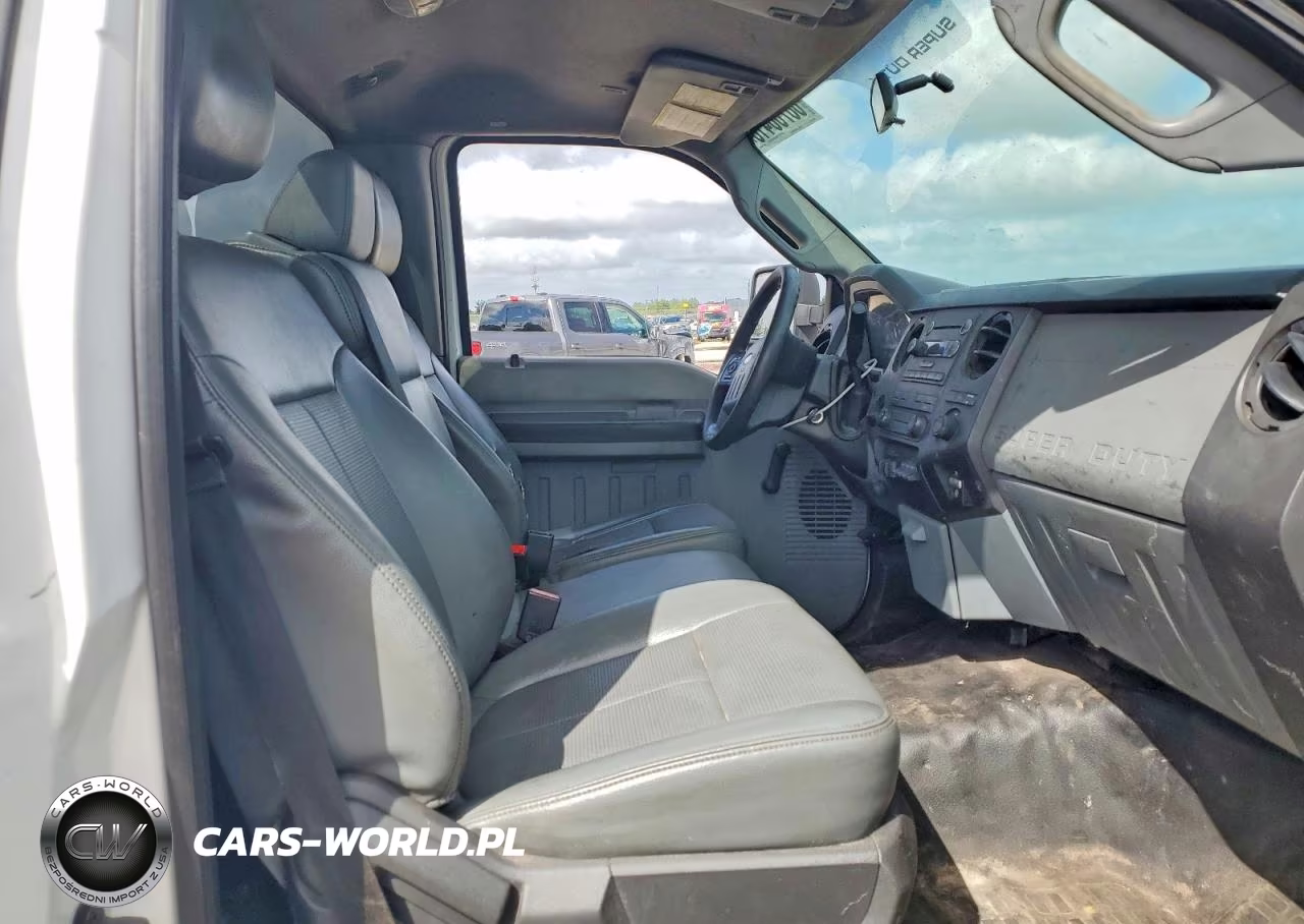 2015 Ford F550 Super Duty VIN:1FDUF5GY3FEA41044 - 10