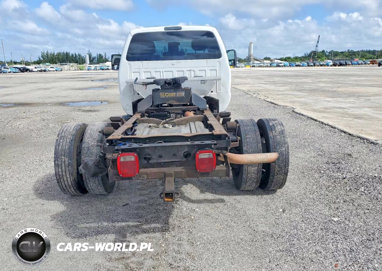 2015 Ford F550 Super Duty VIN:1FDUF5GY3FEA41044 - 6