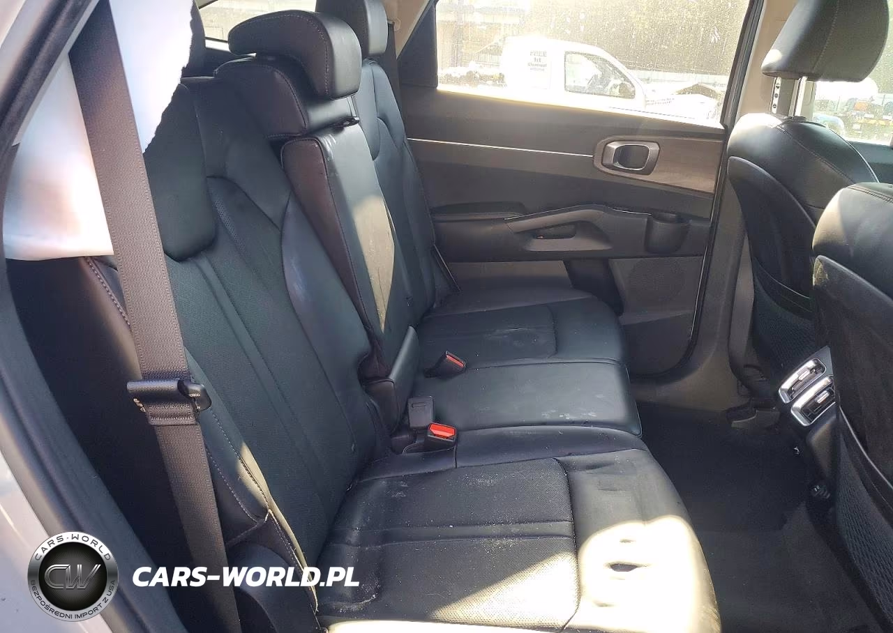 2023 Kia Sorento S VIN:5XYRLDLC0PG205818 - 11