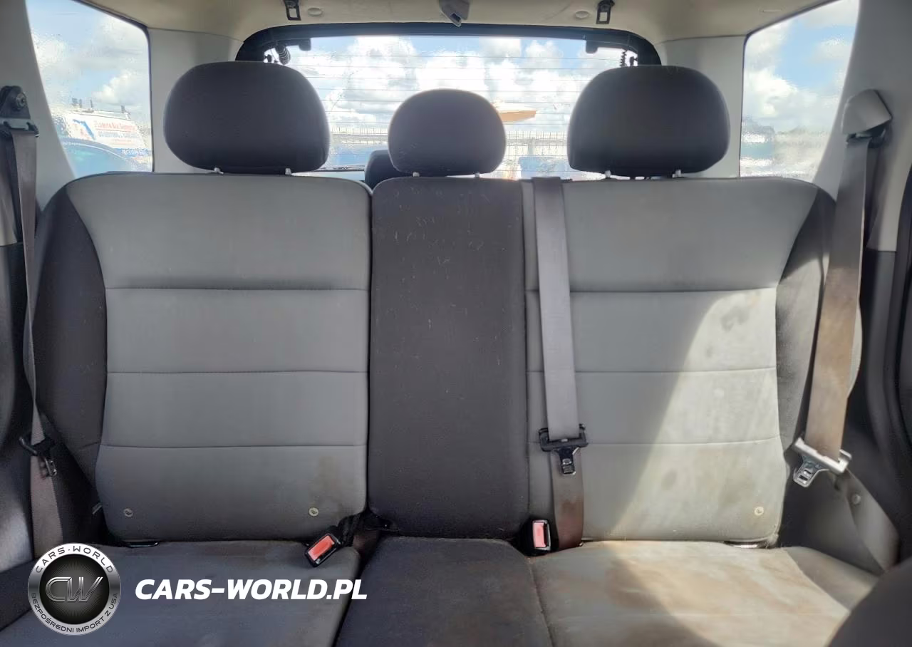 2005 Ford Escape Xls VIN:1FMYU02Z15KB16818 - 10