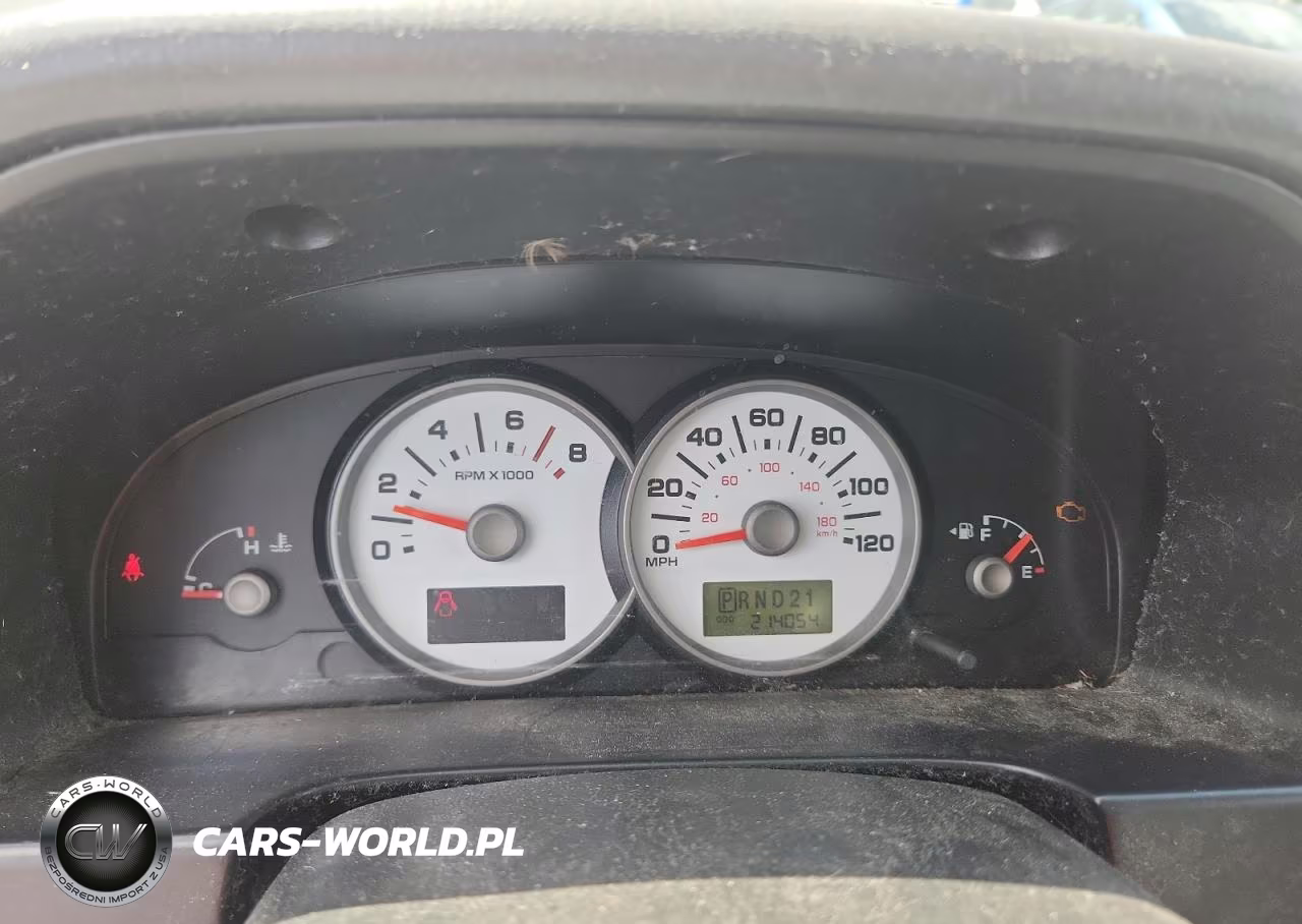 2005 Ford Escape Xls VIN:1FMYU02Z15KB16818 - 9