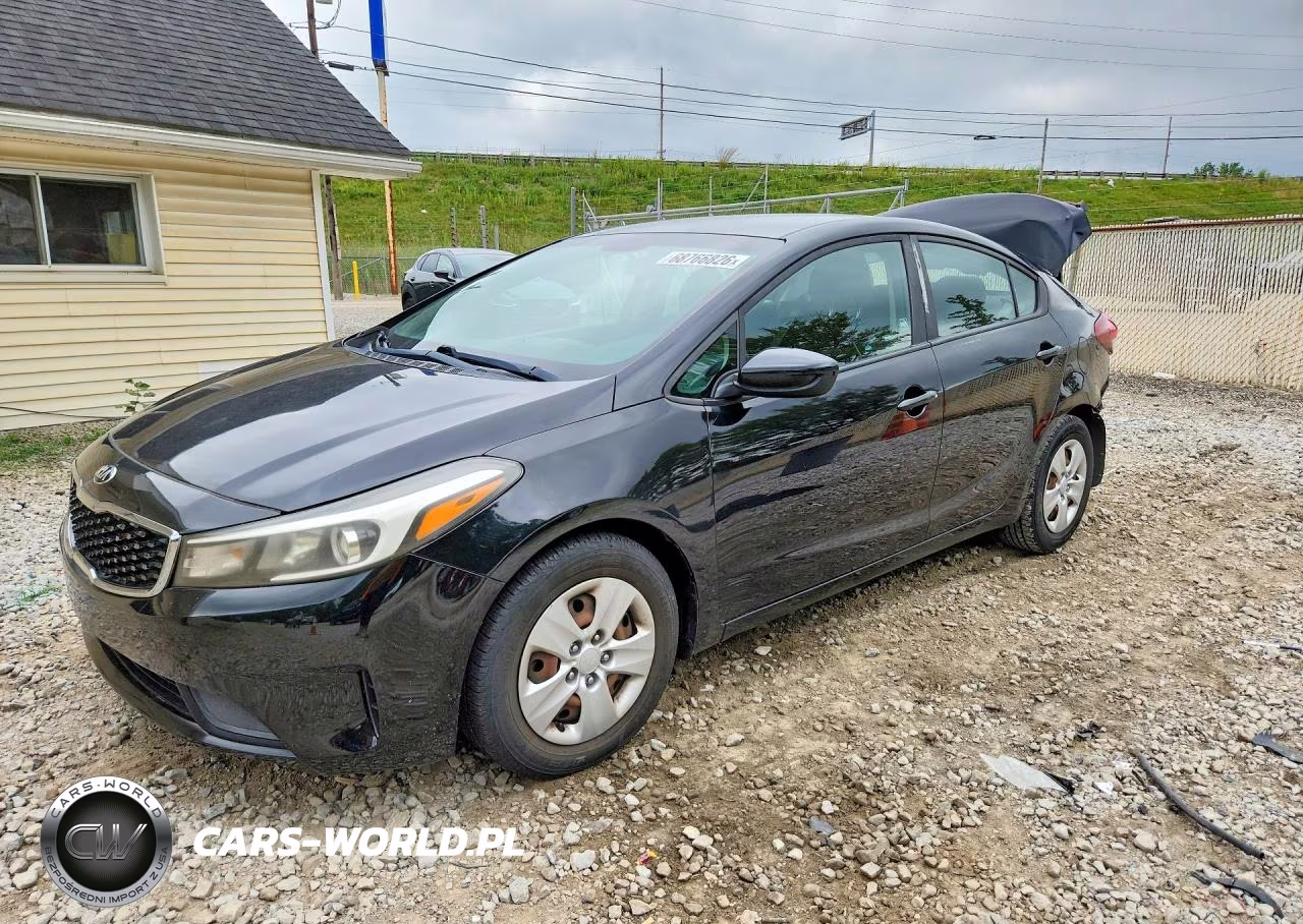 2018 Kia Forte Lx VIN:3KPFK4A76JE184196 - 1