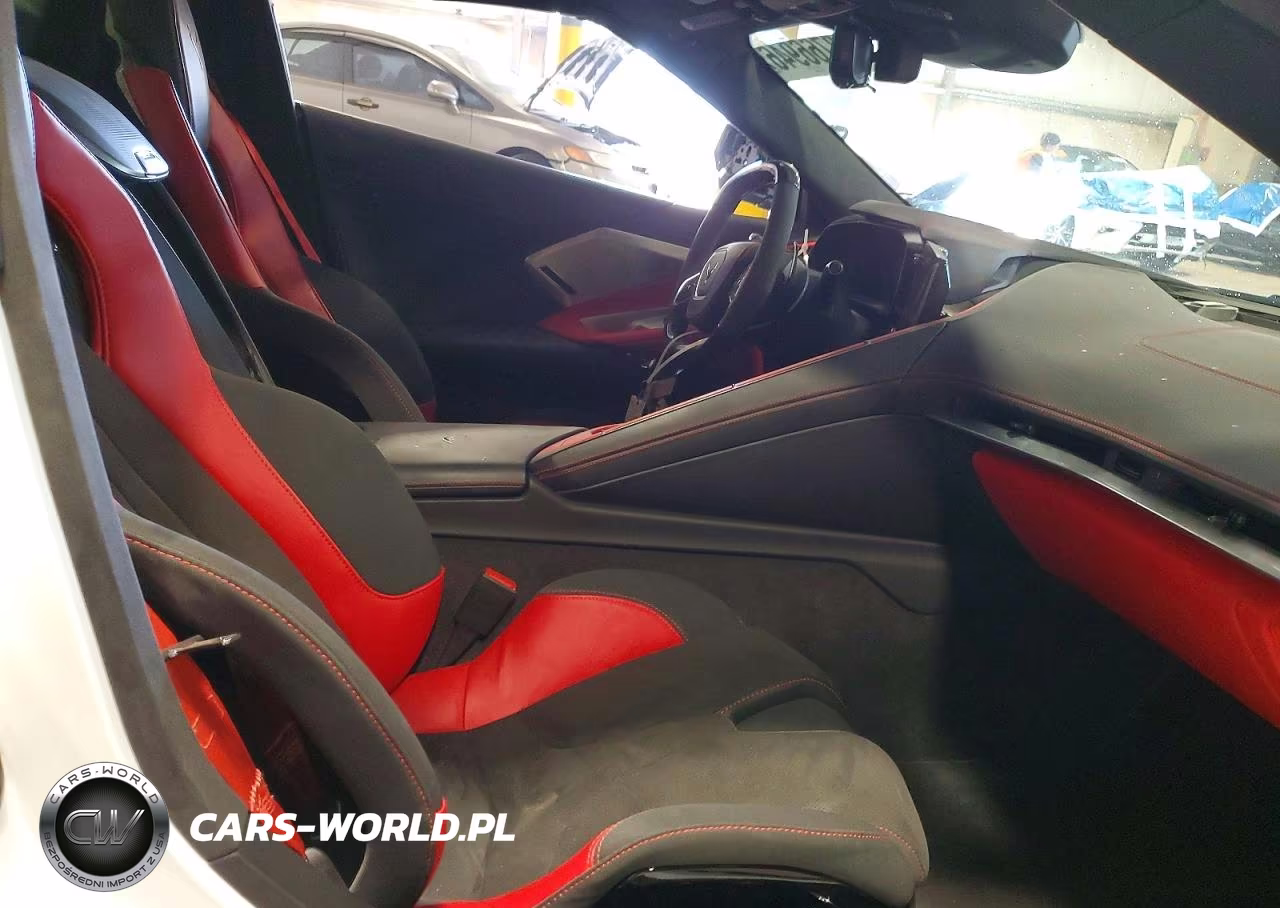 2024 Chevrolet Corvette E-Ray 3Lz VIN:1G1YM3D41R5500487 - 10
