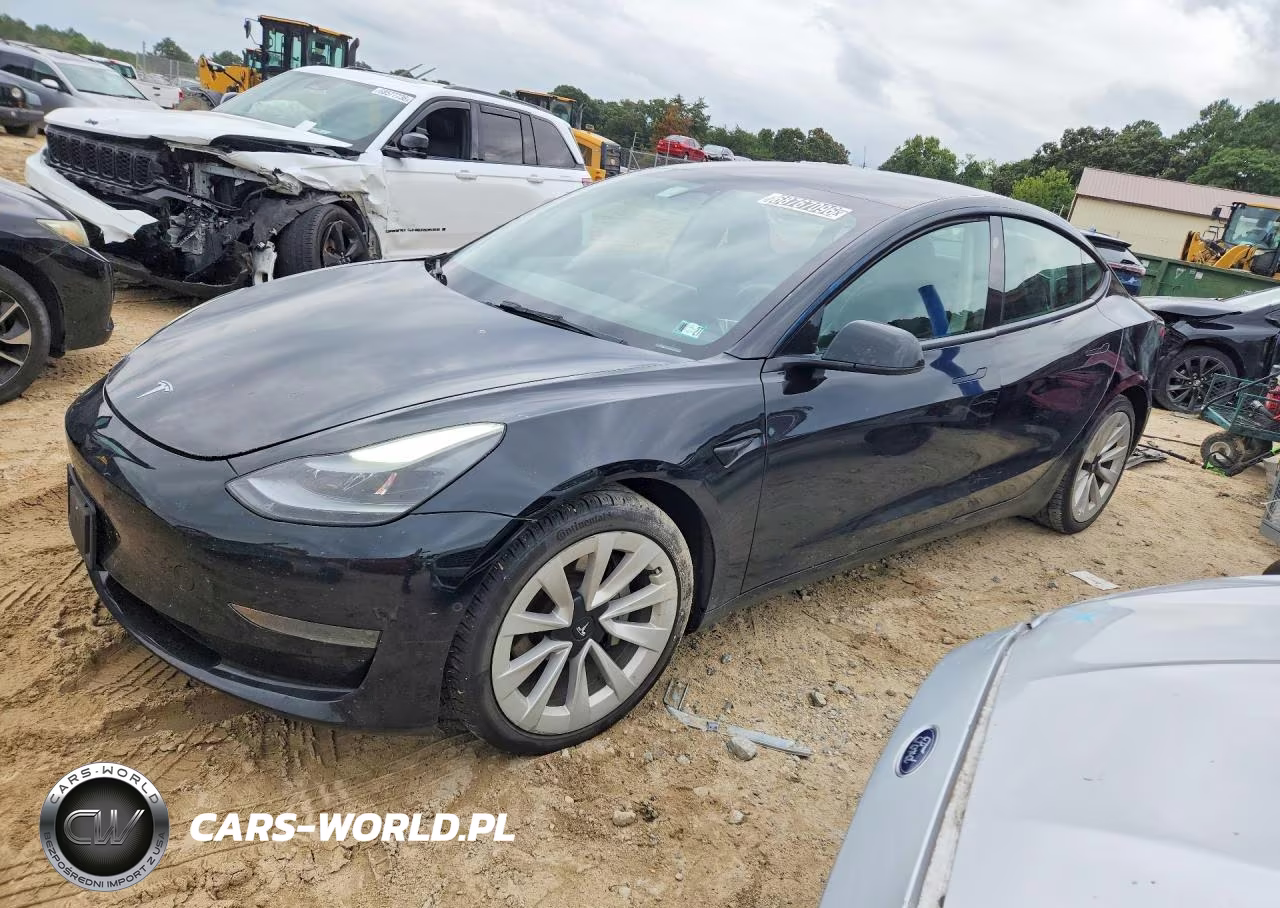2022 Tesla Model 3 VIN:5YJ3E1EAXNF369284 - 1