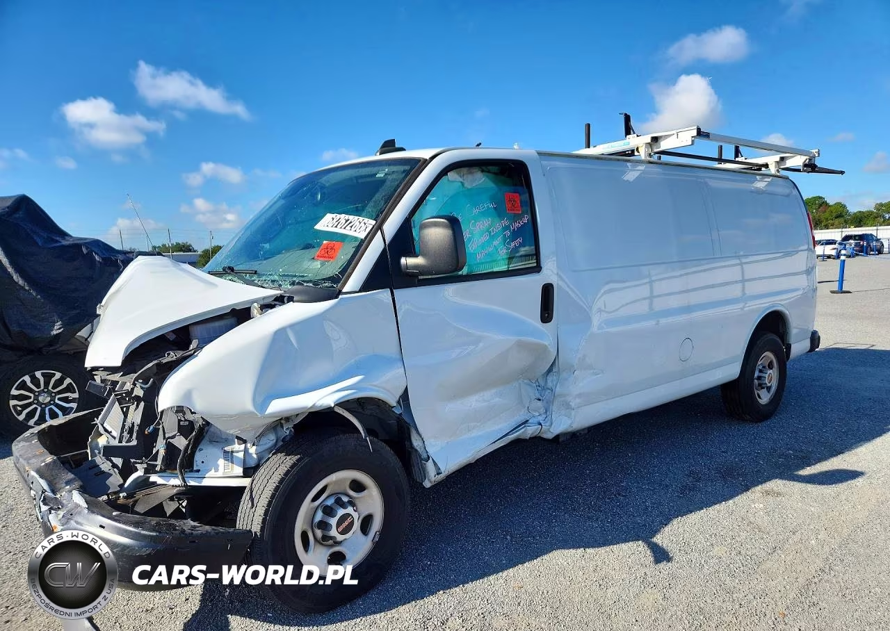 2023 GMC Savana G3500 VIN:1GTZ7HFP0P1135294 - 1