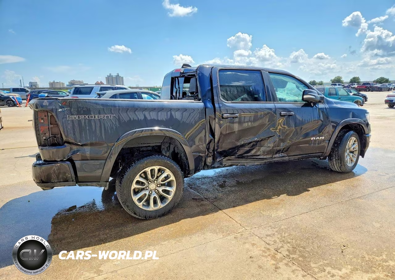 2020 Ram 1500 Laramie VIN:1C6RREJTXLN346395 - 3