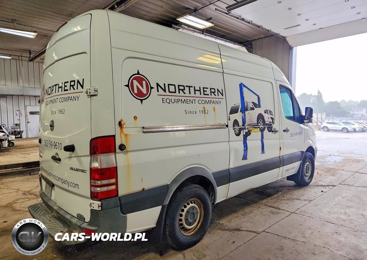 2016 Freightliner Sprinter 2500 VIN:WDYPE7DD6GP286805 - 3