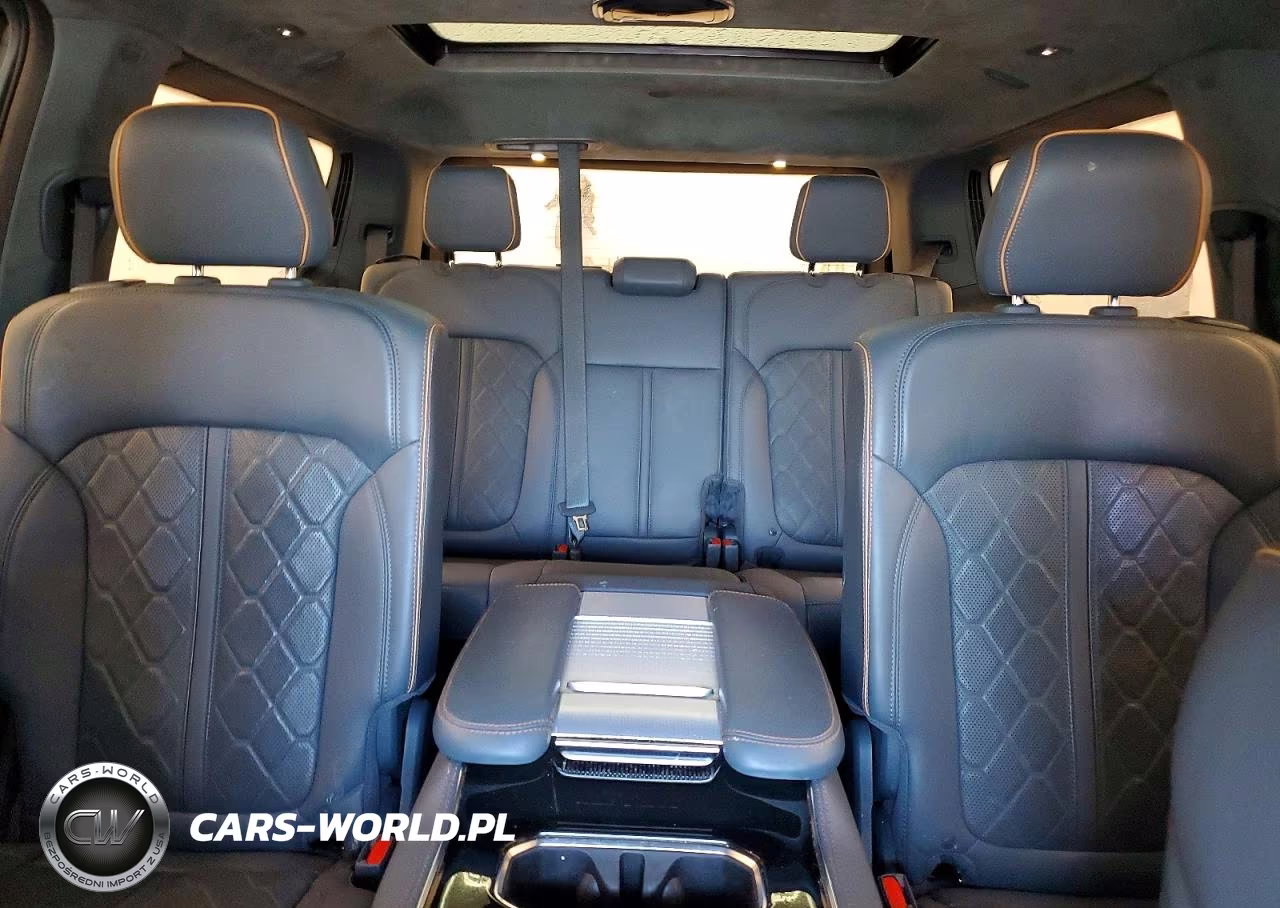 2022 Jeep Grand Wagoneer Series Iii VIN:1C4SJVGJ2NS154304 - 10