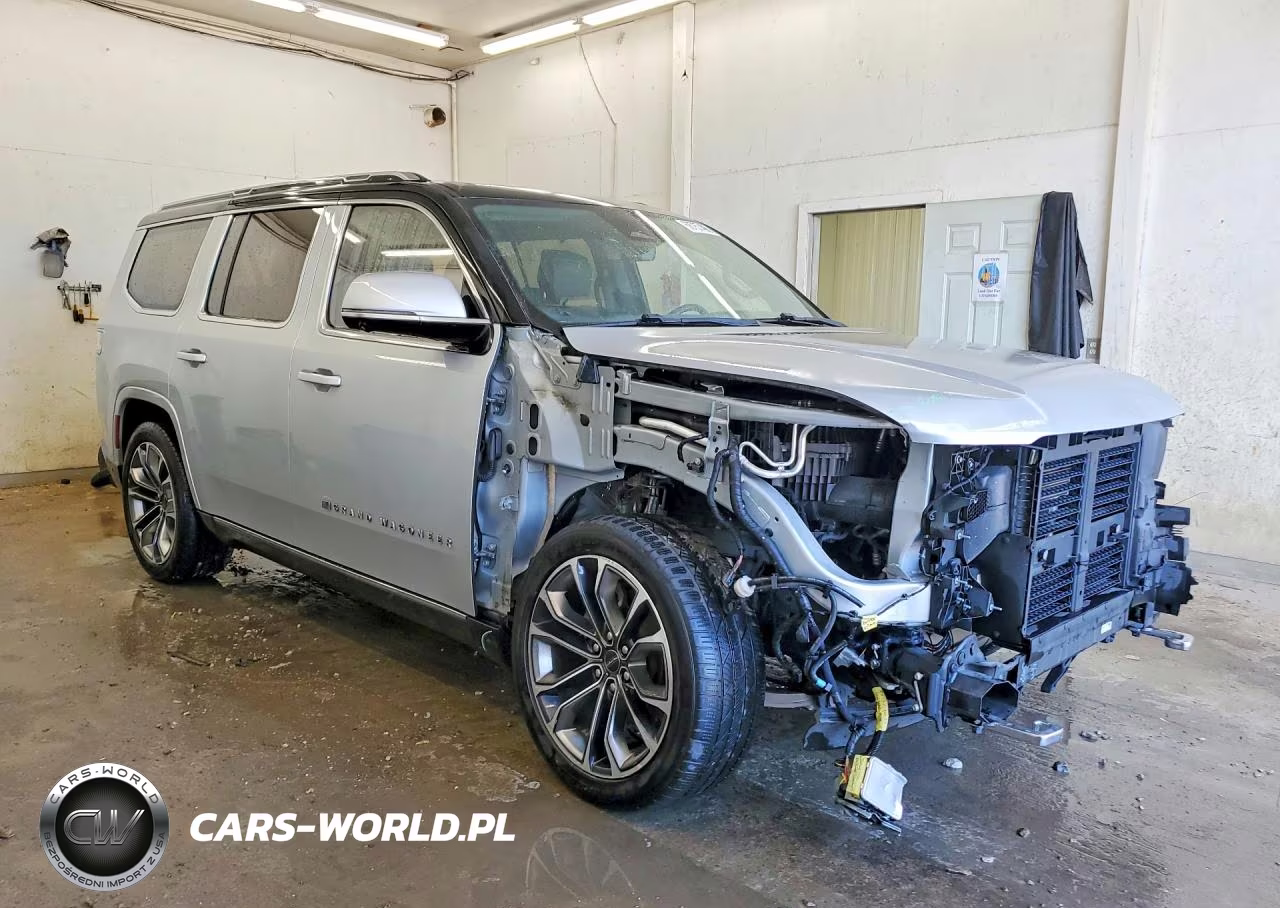 2022 Jeep Grand Wagoneer Series Iii VIN:1C4SJVGJ2NS154304 - 4