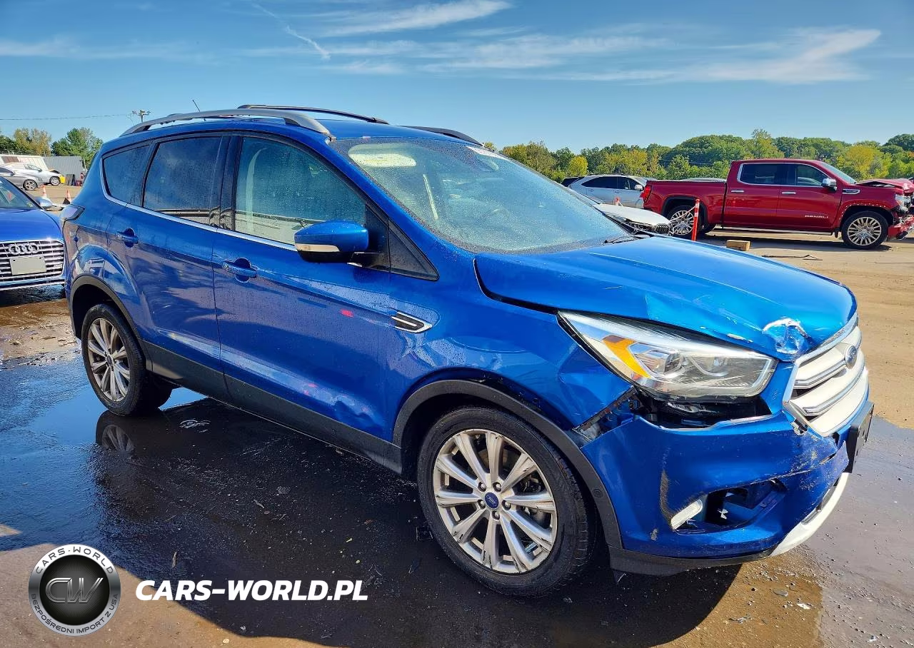2017 Ford Escape Titanium VIN:1FMCU9JD6HUC16796 - 4