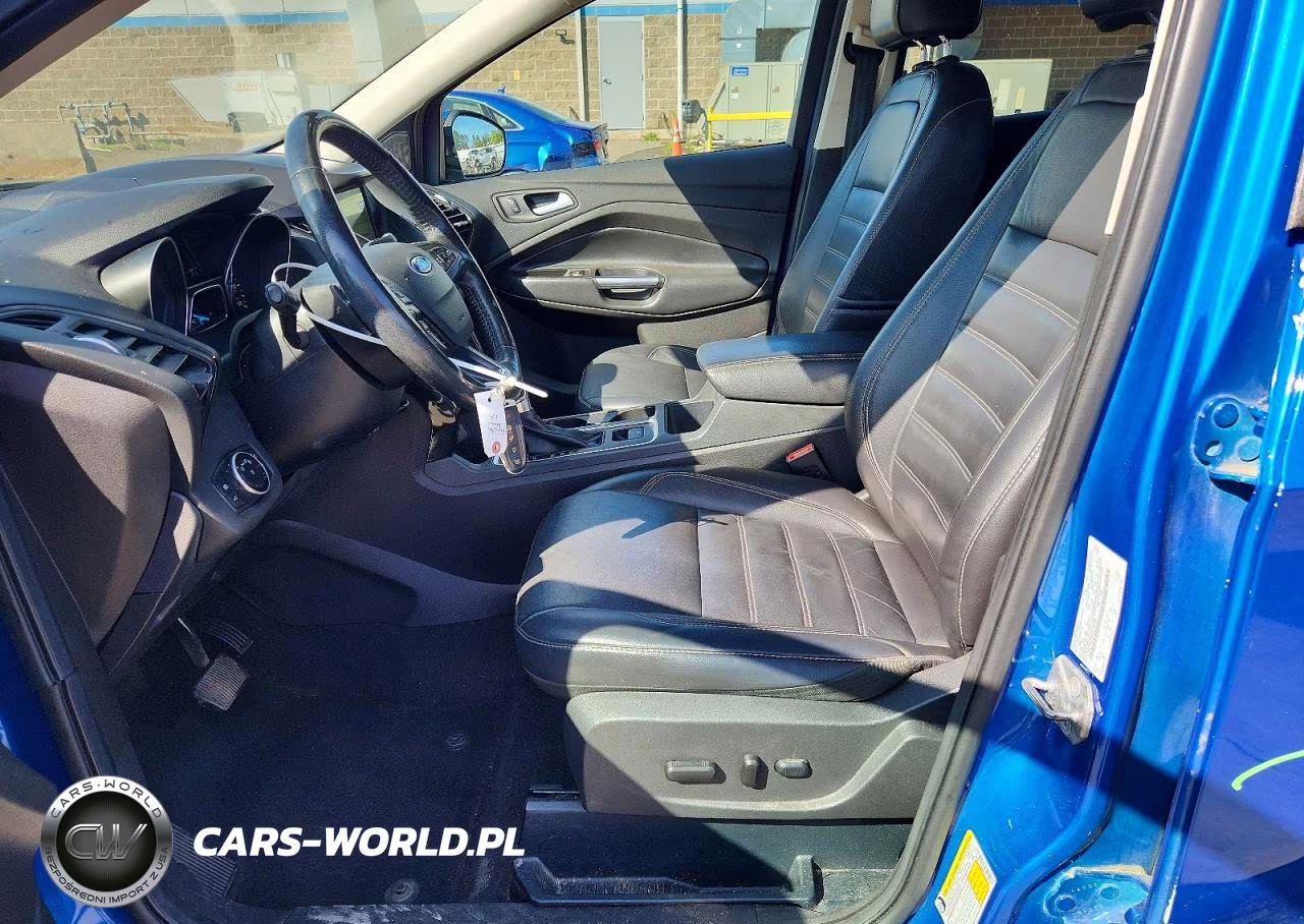 2017 Ford Escape Titanium VIN:1FMCU9JD6HUC16796 - 7