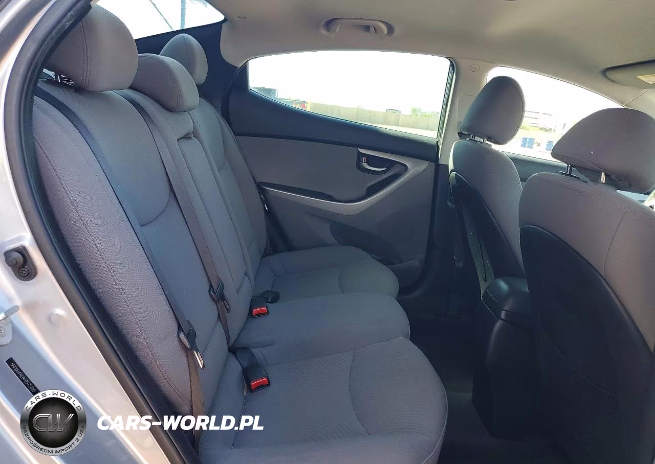 2015 Hyundai Elantra Se VIN:5NPDH4AE6FH572200 - 10