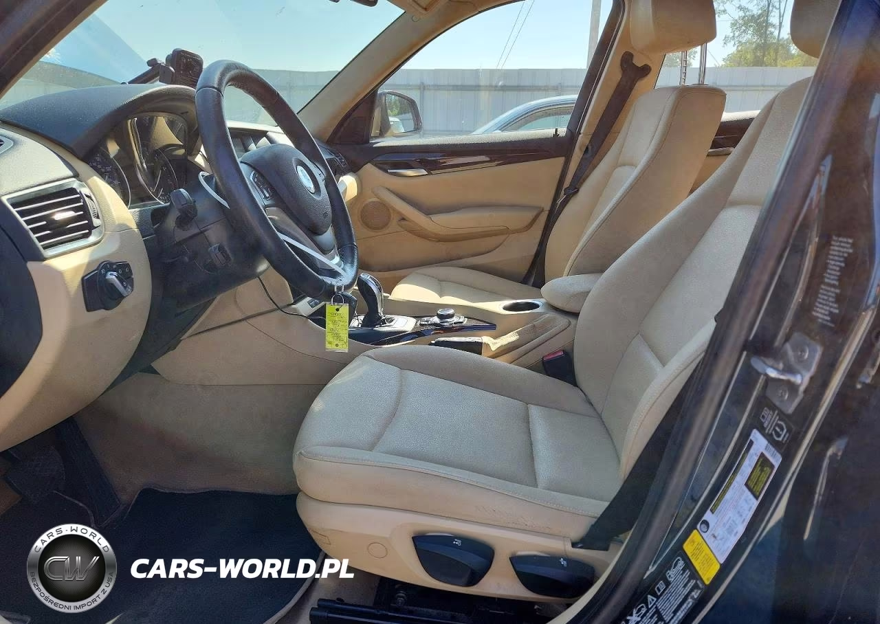 2014 BMW X1 xDrive28I VIN:WBAVL1C59EVY18182 - 7