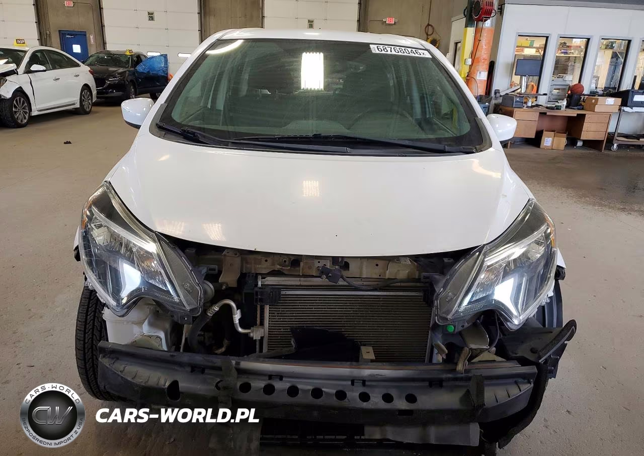 2019 Nissan Versa Note S VIN:3N1CE2CPXKL356127 - 5