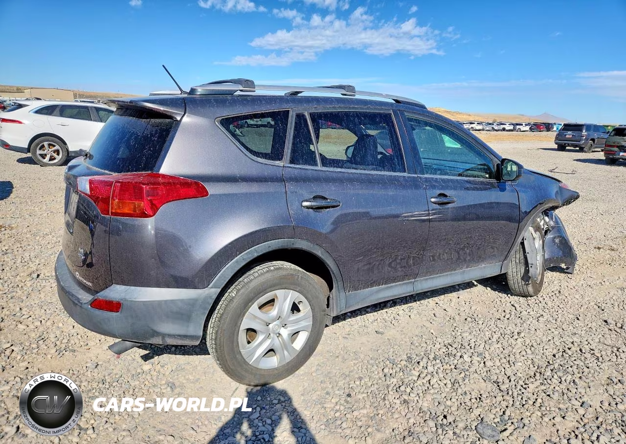 2015 Toyota Rav4 Le VIN:JTMBFREV2FJ037313 - 3