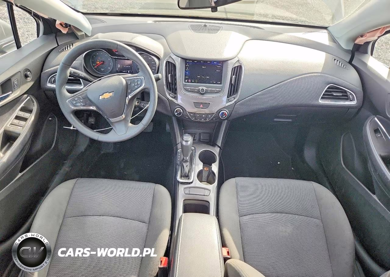 2019 Chevrolet Cruze Lt VIN:1G1BE5SM1K7109061 - 8