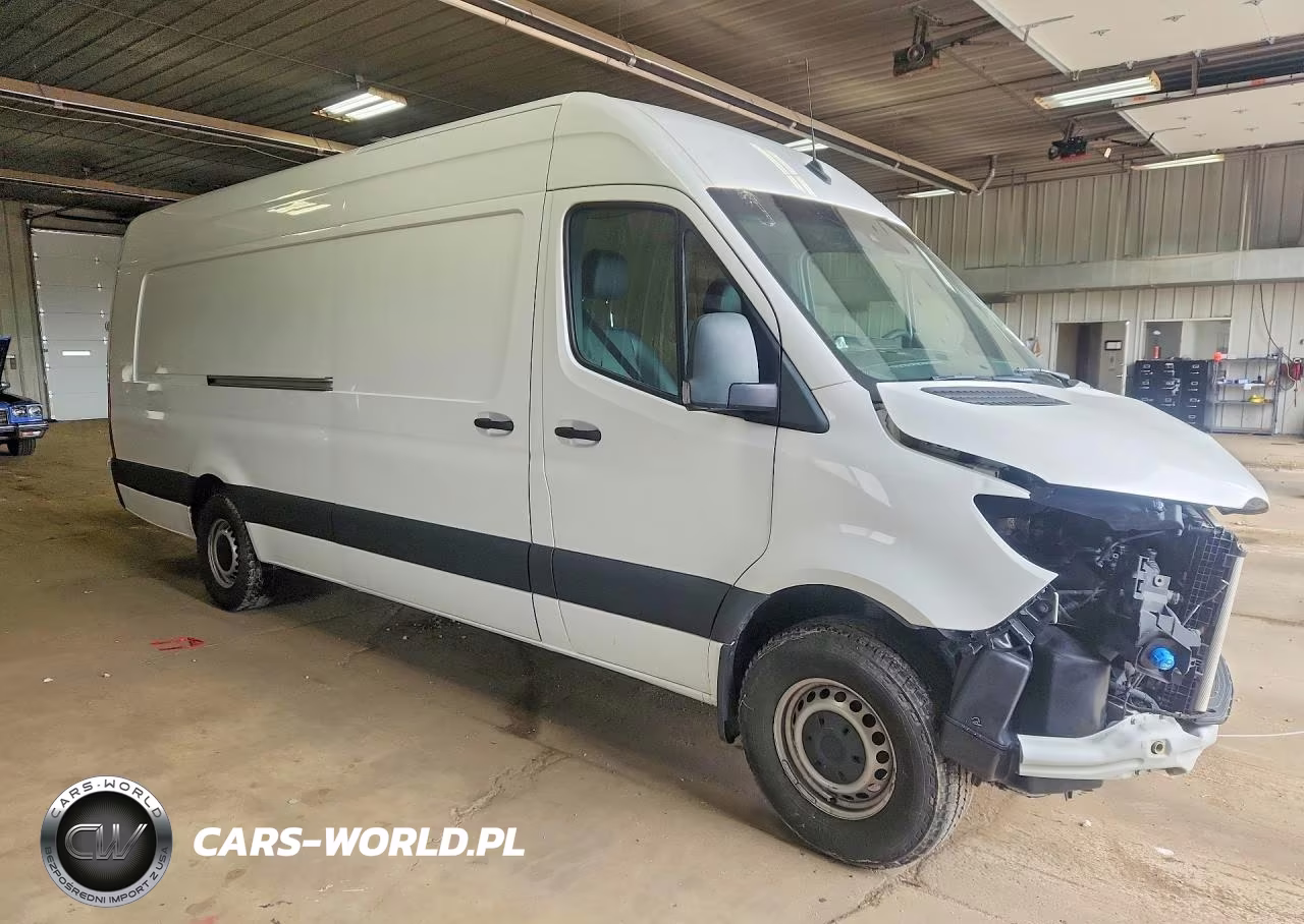 2023 Mercedes-Benz Sprinter 2500 Delivery Van VIN:W1Y4NDHY4PT148645 - 4