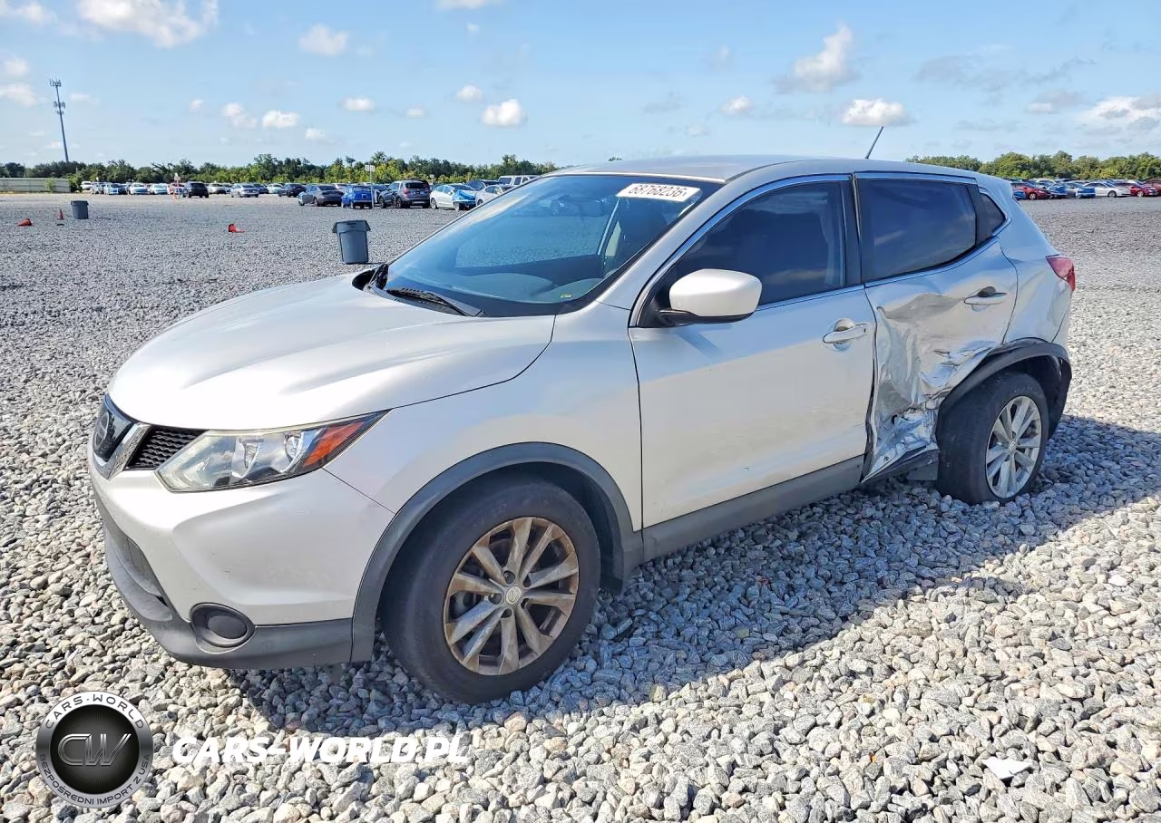 2018 Nissan Rogue Sport S VIN:JN1BJ1CP1JW188310 - 1