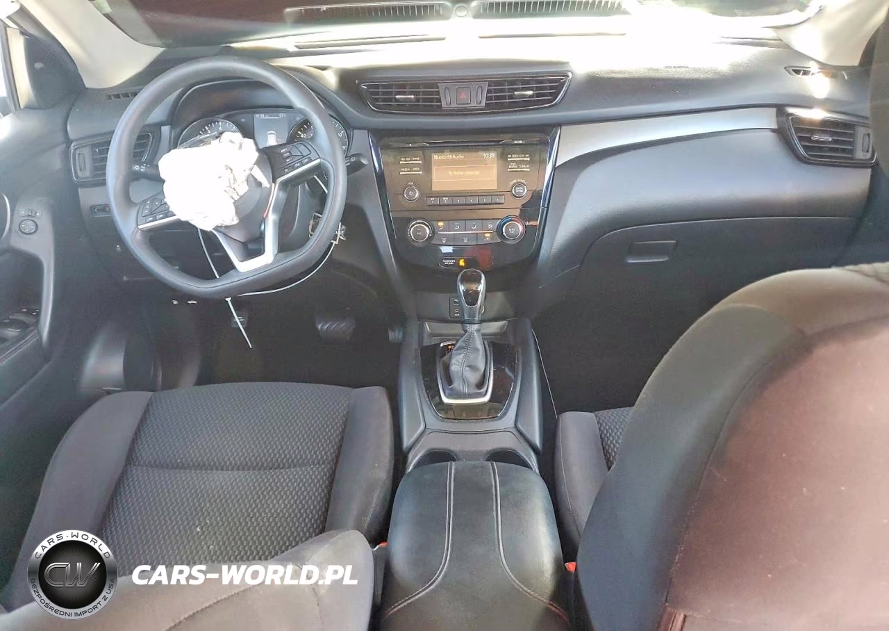 2018 Nissan Rogue Sport S VIN:JN1BJ1CP1JW188310 - 8