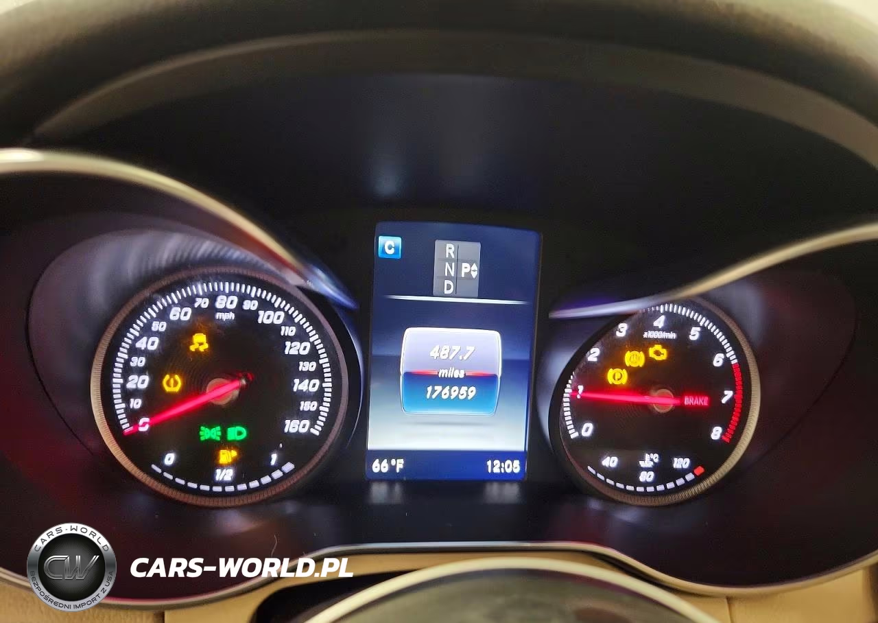 2017 Mercedes-Benz C 300 4Matic VIN:55SWF4KB6HU183270 - 9