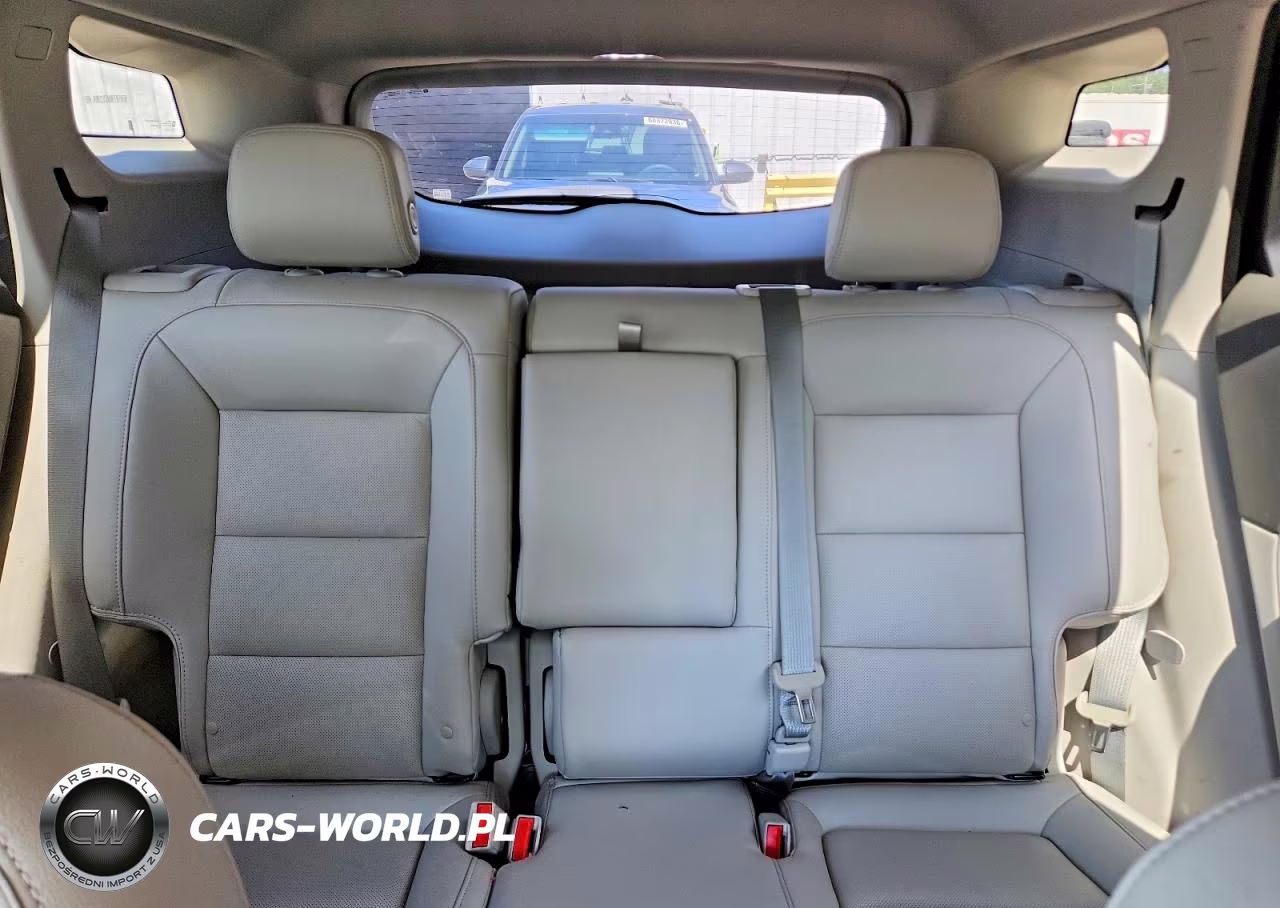 2020 GMC Terrain Denali VIN:3GKALSEX1LL101721 - 10