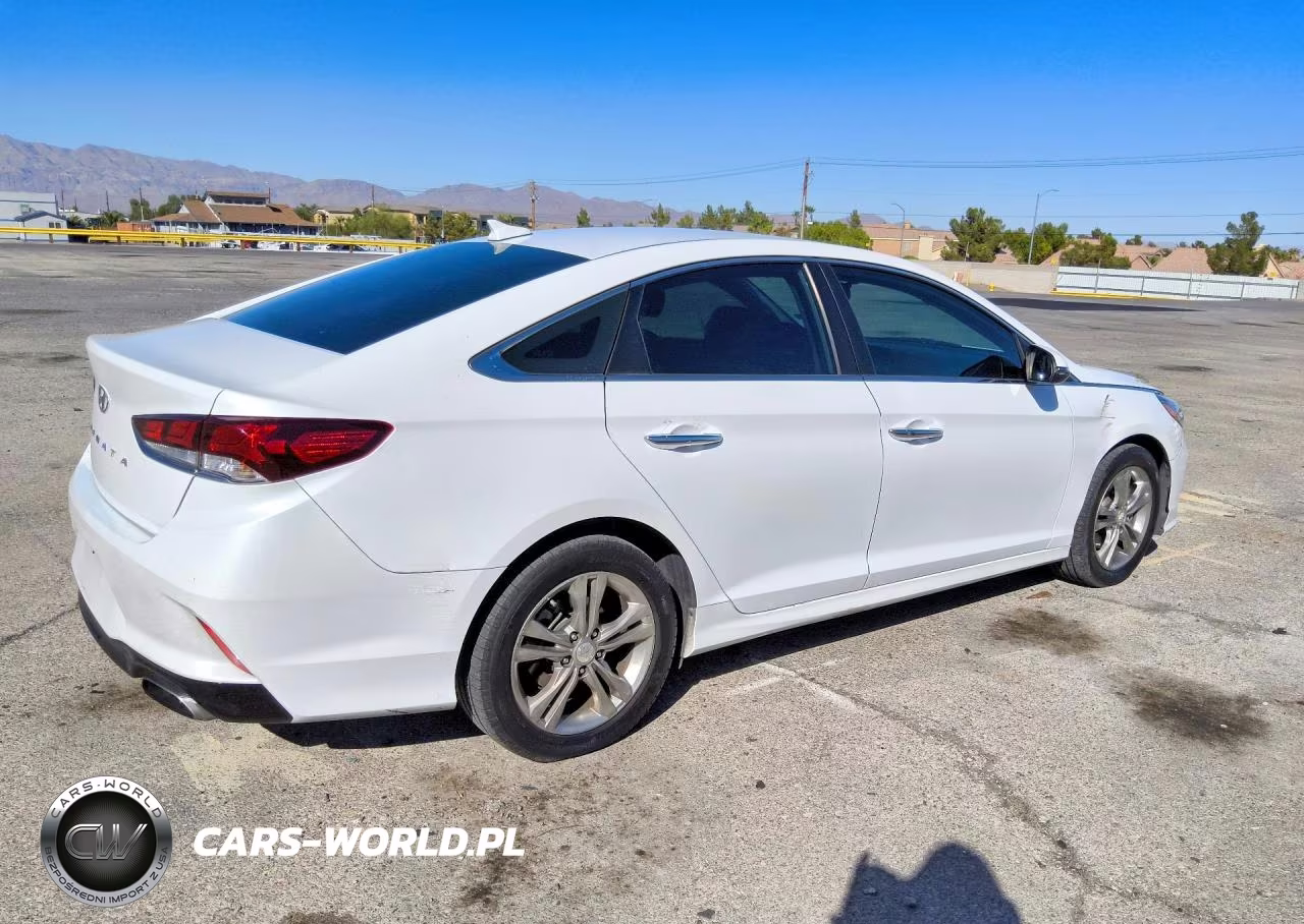 2018 Hyundai Sonata Sel VIN:5NPE34AF9JH617859 - 3