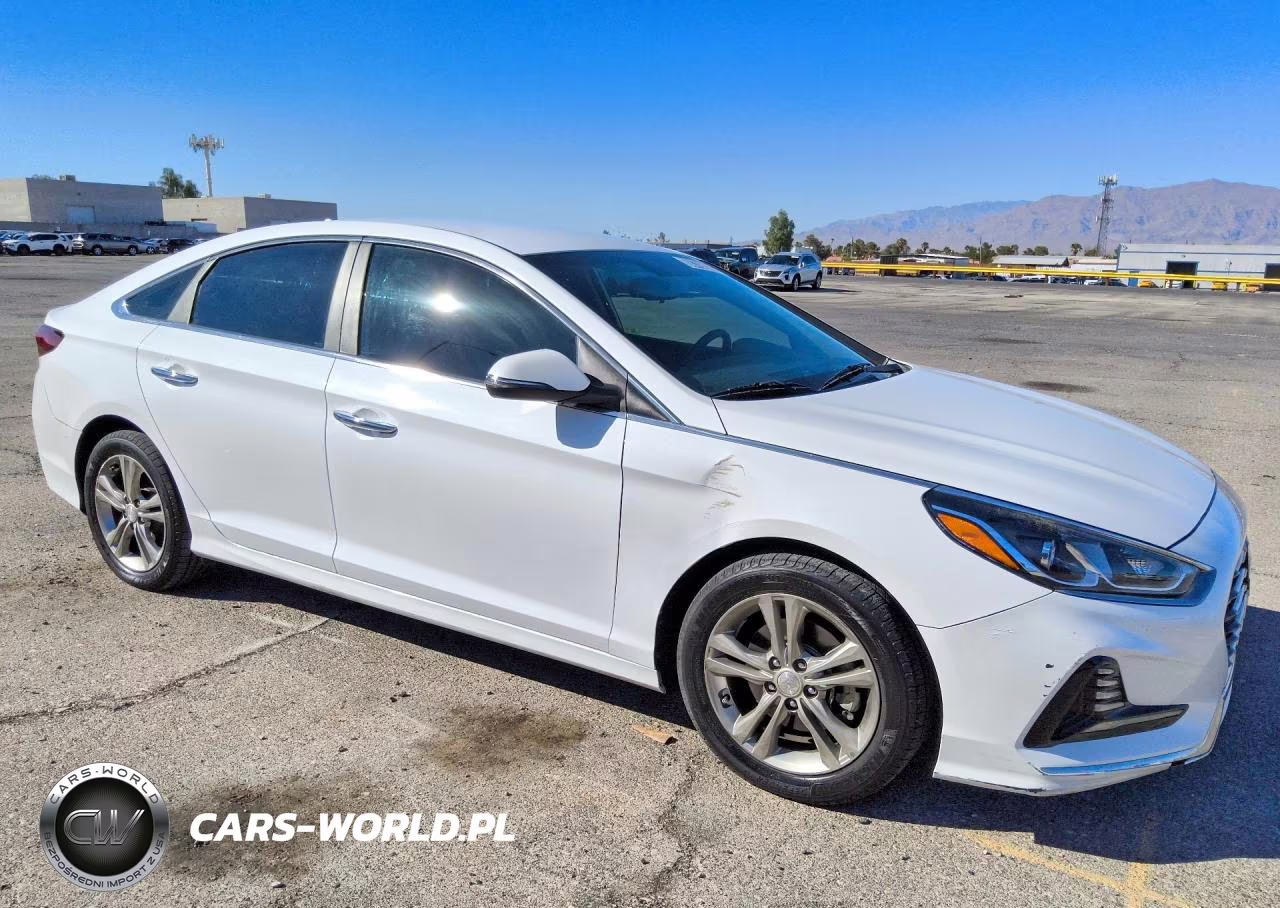 2018 Hyundai Sonata Sel VIN:5NPE34AF9JH617859 - 4