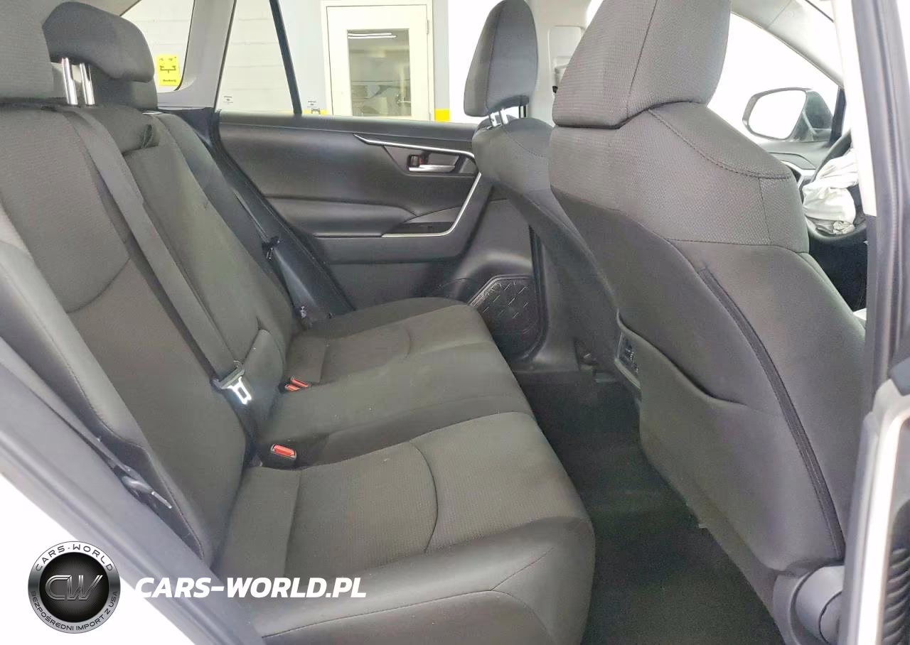 2025 Toyota Rav4 Xle VIN:2T3P1RFV6SW508572 - 11