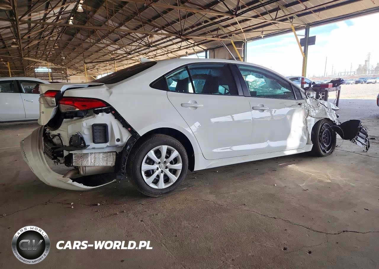 2026 Toyota Corolla Le VIN:5YFB4MDE6TP421449 - 3