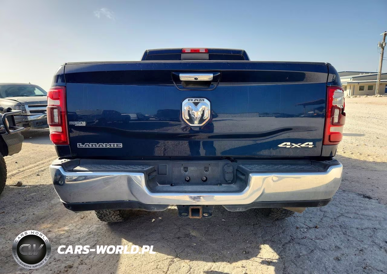 2022 Ram 2500 Laramie VIN:3C6UR5FLXNG372669 - 6
