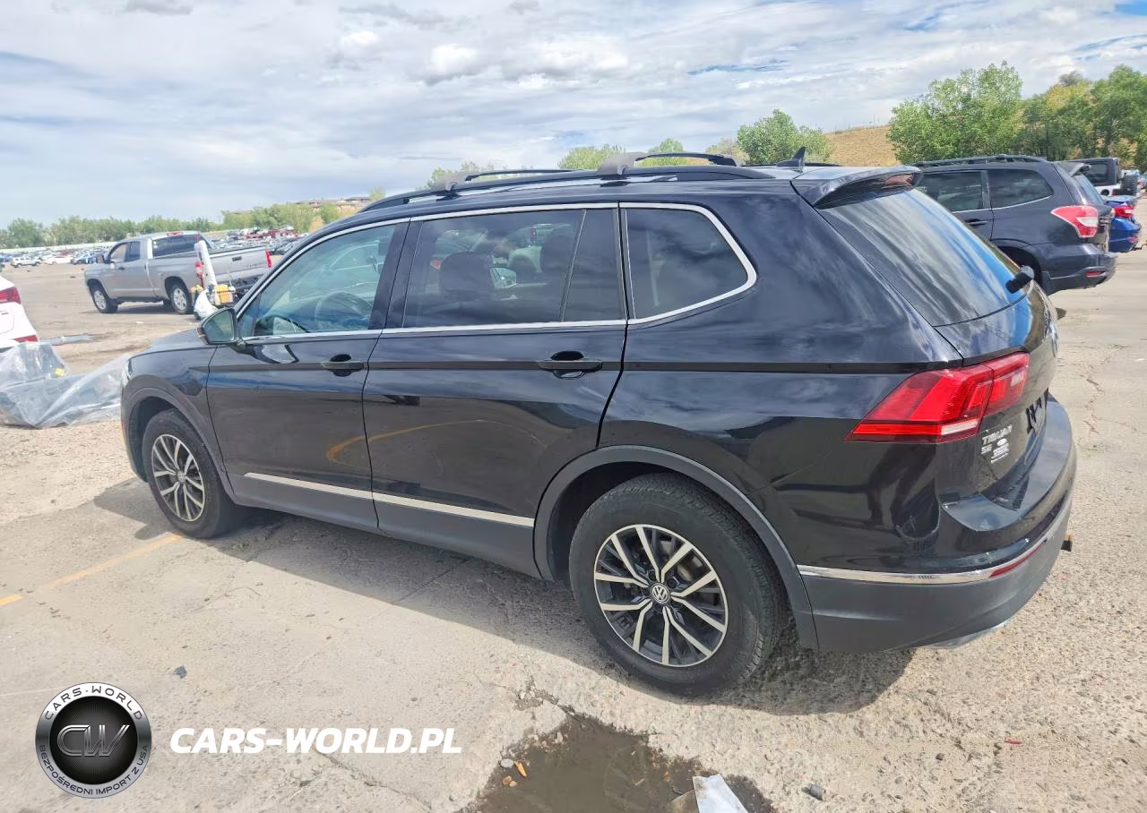 2018 Volkswagen Tiguan 2.0T Se-2.0T Sel VIN:3VV2B7AX7JM218847 - 2