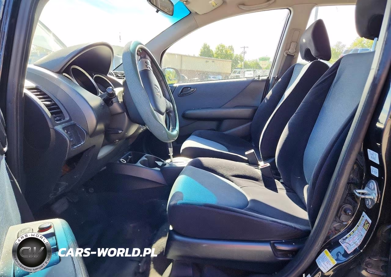 2008 Honda Fit Sport VIN:JHMGD38648S042523 - 7