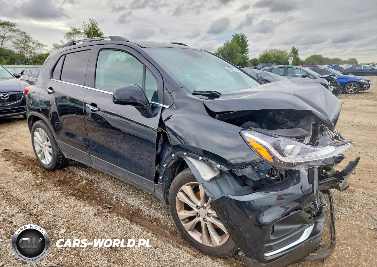 2017 Chevrolet Trax Premier VIN:3GNCJMSB3HL153266 - 4