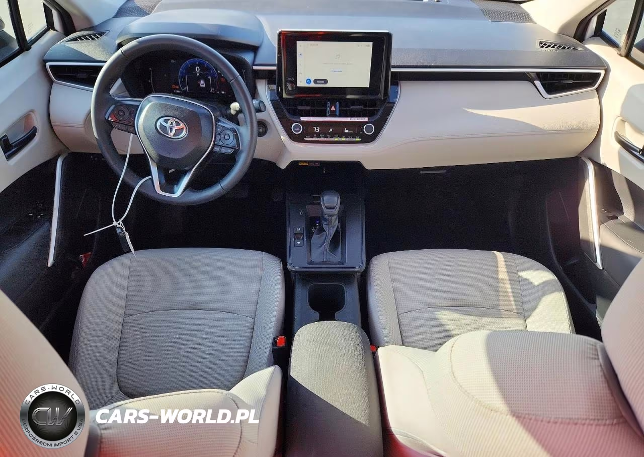 2026 Toyota Corolla Cross Le VIN:7MUCAAAG0TV188327 - 8