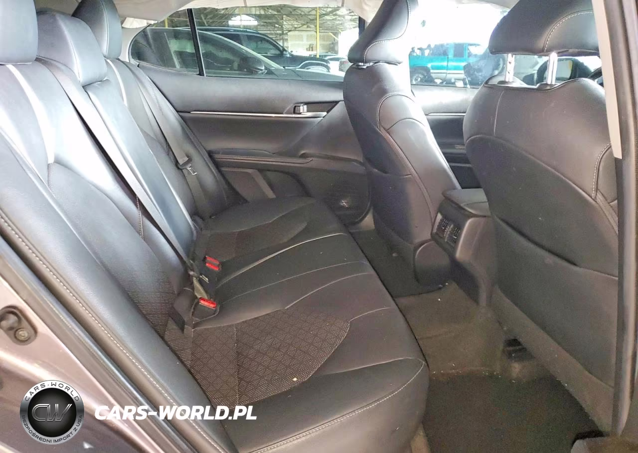2021 Toyota Camry Xse VIN:4T1K61AK0MU592278 - 10