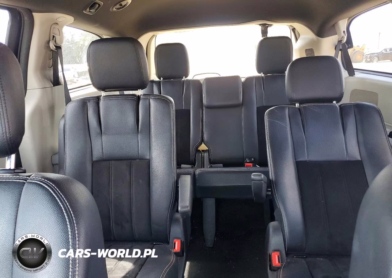 2017 Dodge Grand Caravan Sxt VIN:2C4RDGCG6HR698077 - 10