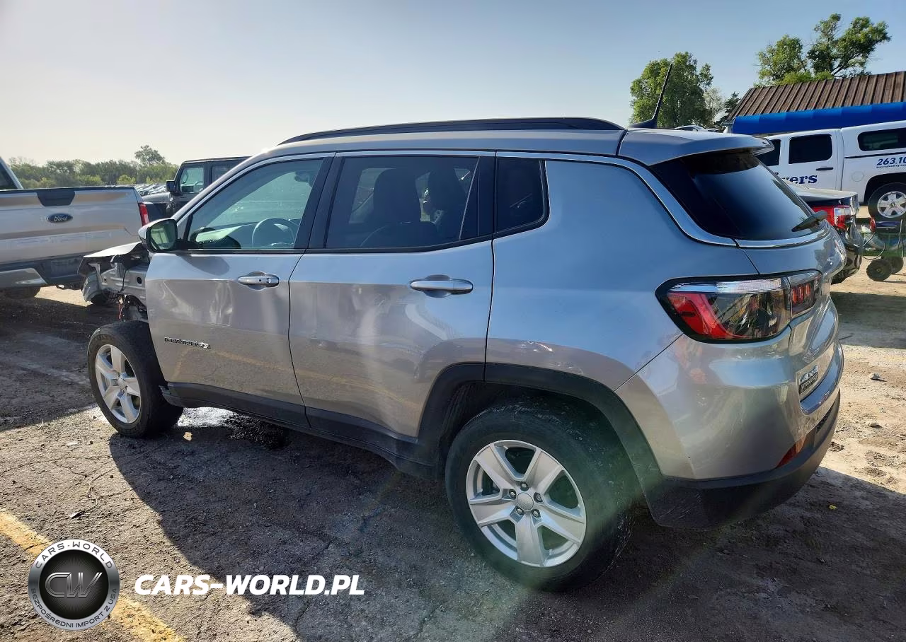 2022 Jeep Compass Latitude VIN:3C4NJDBB8NT134693 - 2