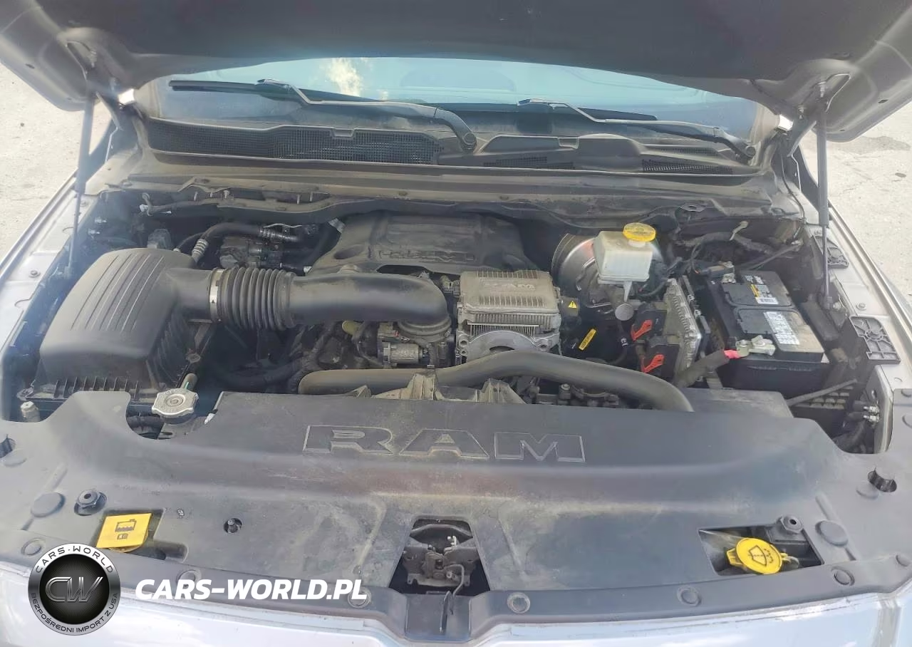 2021 Ram 1500 Laramie VIN:1C6RREJT8MN569133 - 11