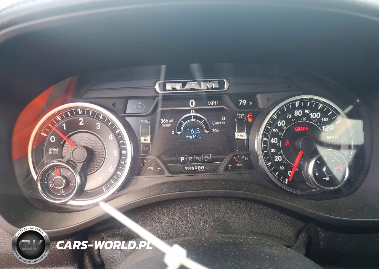 2021 Ram 1500 Laramie VIN:1C6RREJT8MN569133 - 9