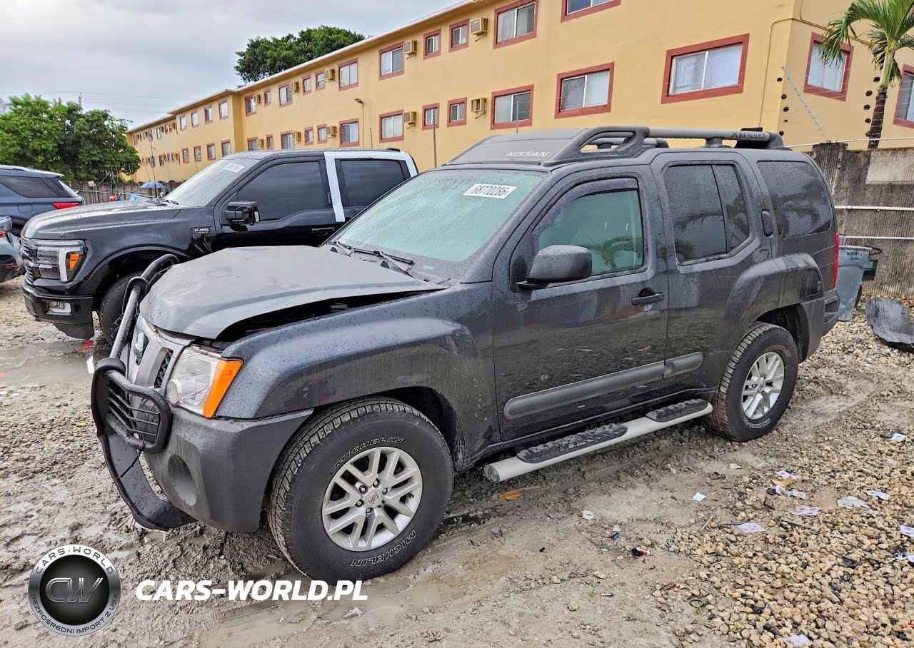 2015 Nissan Xterra S