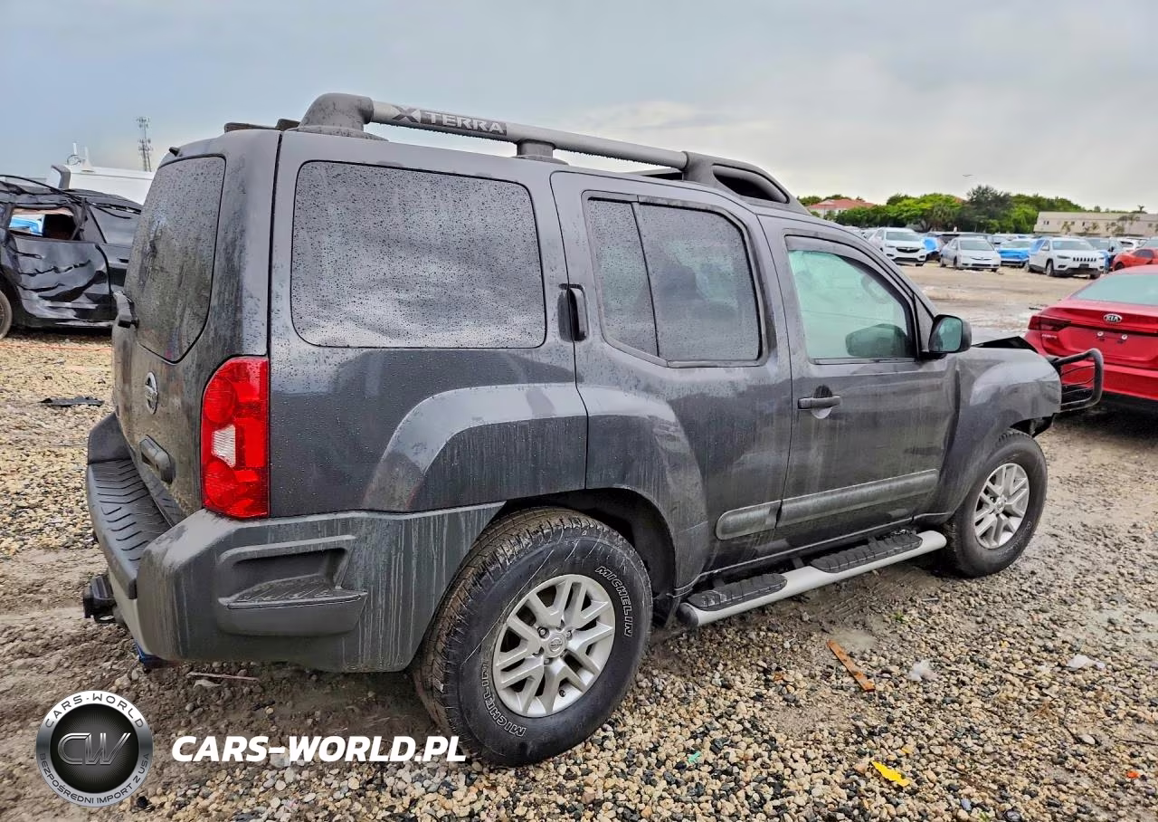 2015 Nissan Xterra S VIN:5N1AN0NU1FN659004 - 3