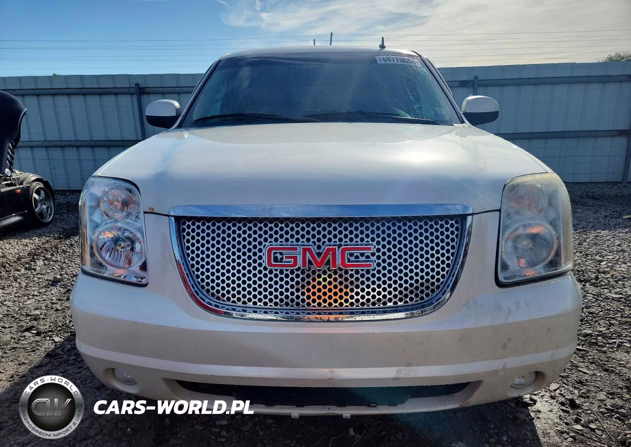 2010 GMC Yukon Denali VIN:1GKUKEEF5AR289738 - 5