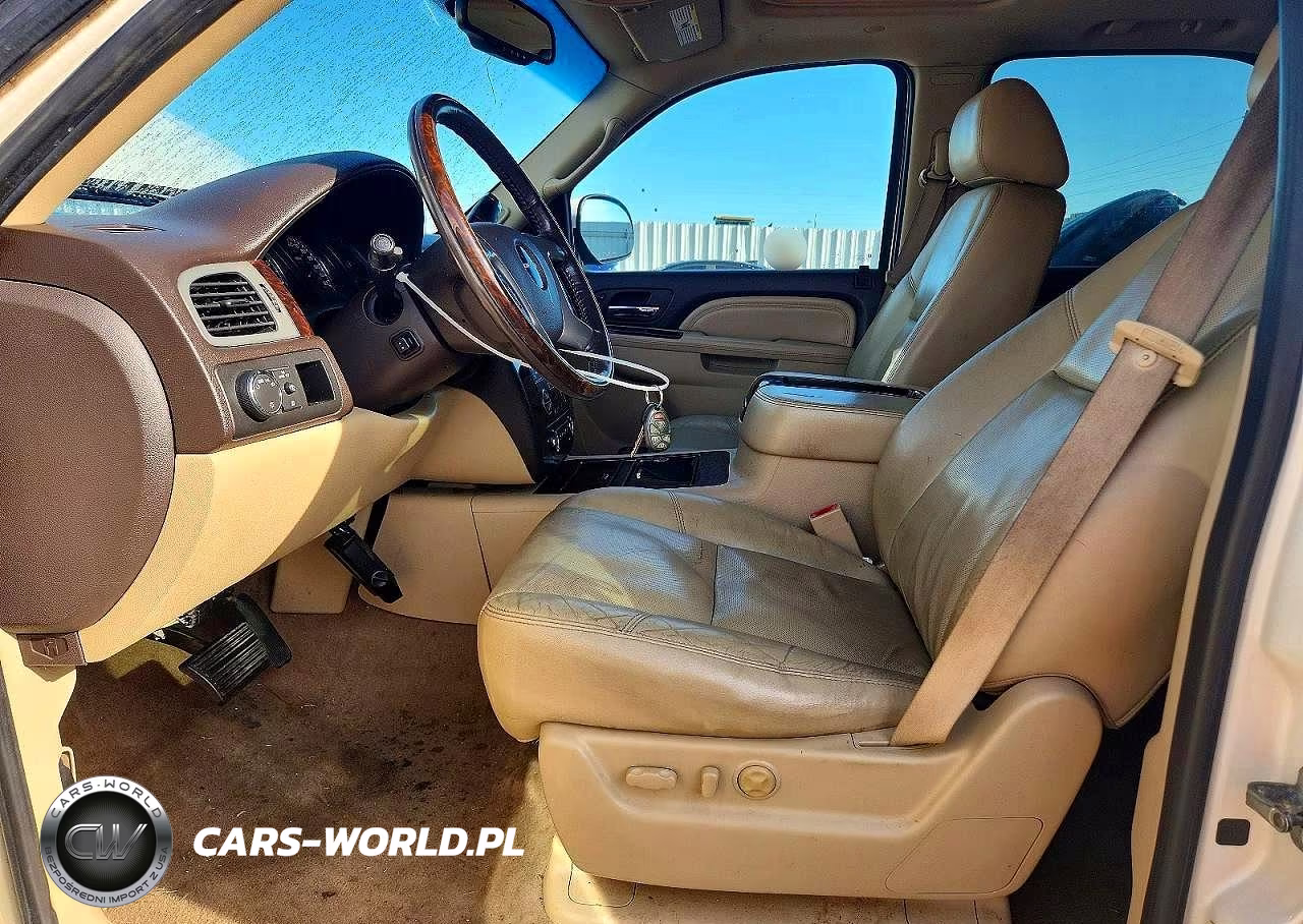 2010 GMC Yukon Denali VIN:1GKUKEEF5AR289738 - 7