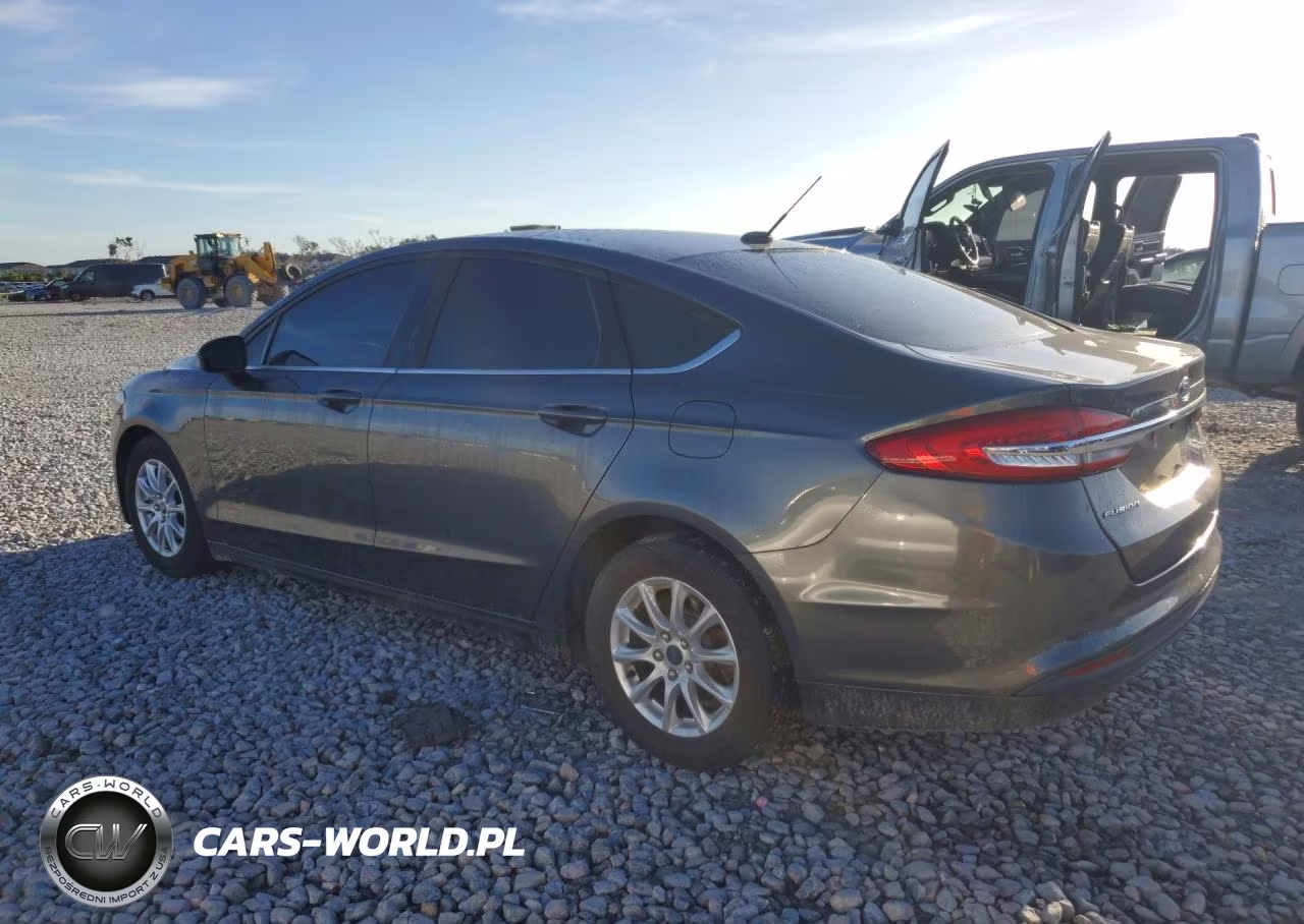 2018 Ford Fusion S VIN:3FA6P0G74JR226705 - 2
